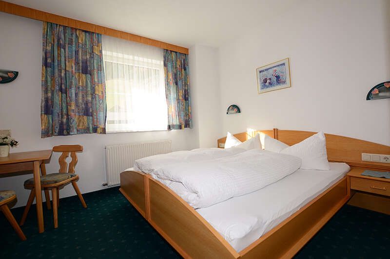 Ferienwohnung 2 mit Doppelzimmer im Appart Ischglerblick