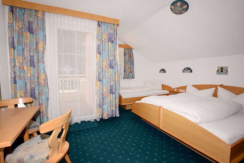 Apartment 4 with three-bed room in the Ischglerblick apartment in Ischgl, Tyrol